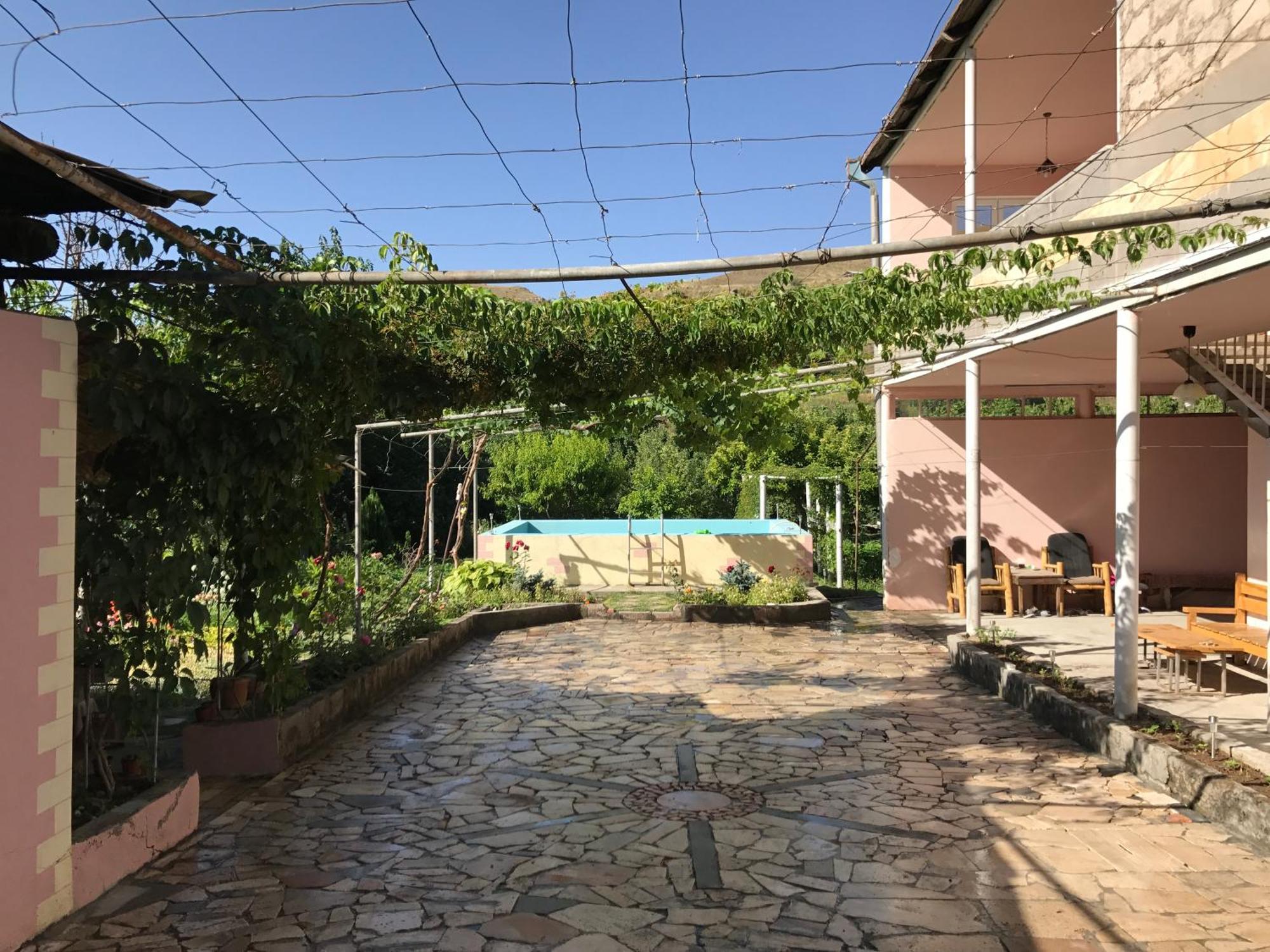 Ashot & Gohar B&B Ch'iva Ngoại thất bức ảnh