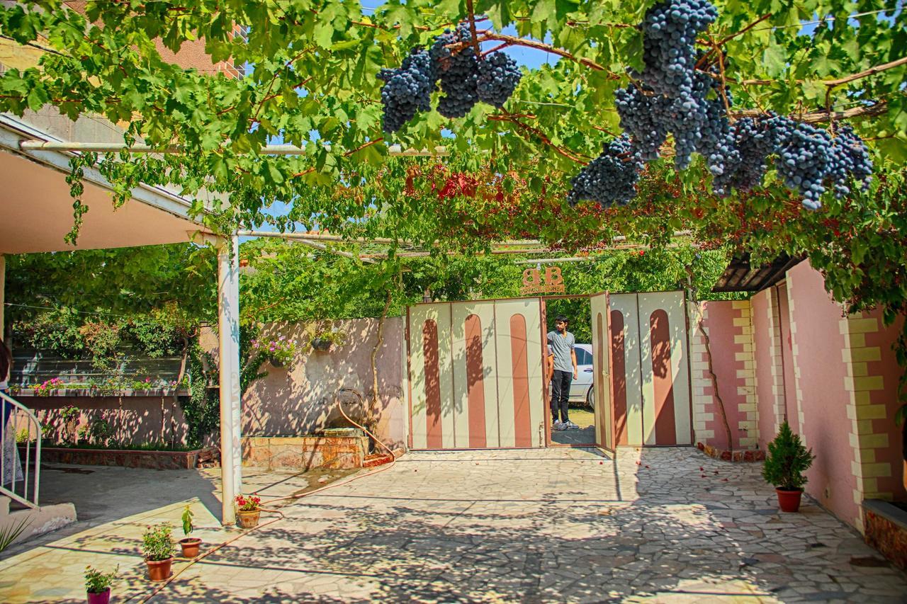 Ashot & Gohar B&B Ch'iva Ngoại thất bức ảnh
